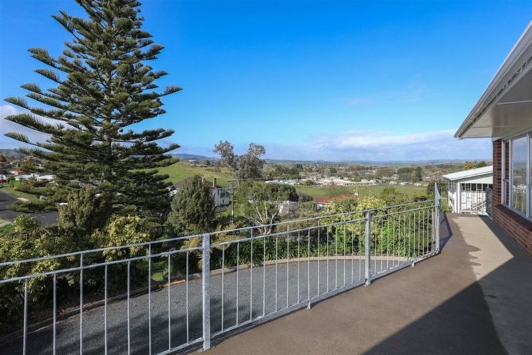 Photo of property in 86 Russell Road, Huntly, 3700