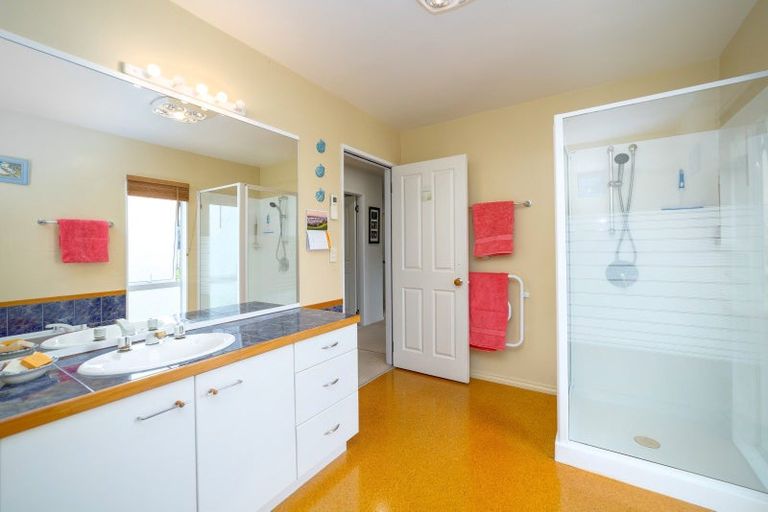 Photo of property in 116 West Street, Greytown, 5712