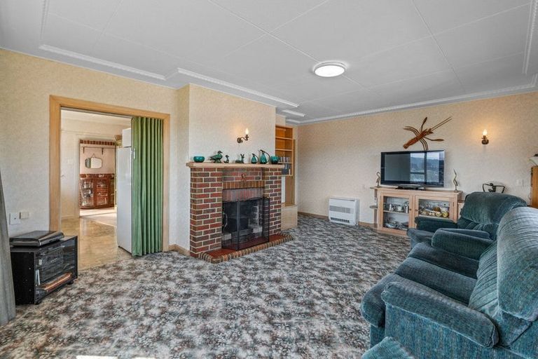 Photo of property in 8 Allen Road, Green Island, Dunedin, 9018