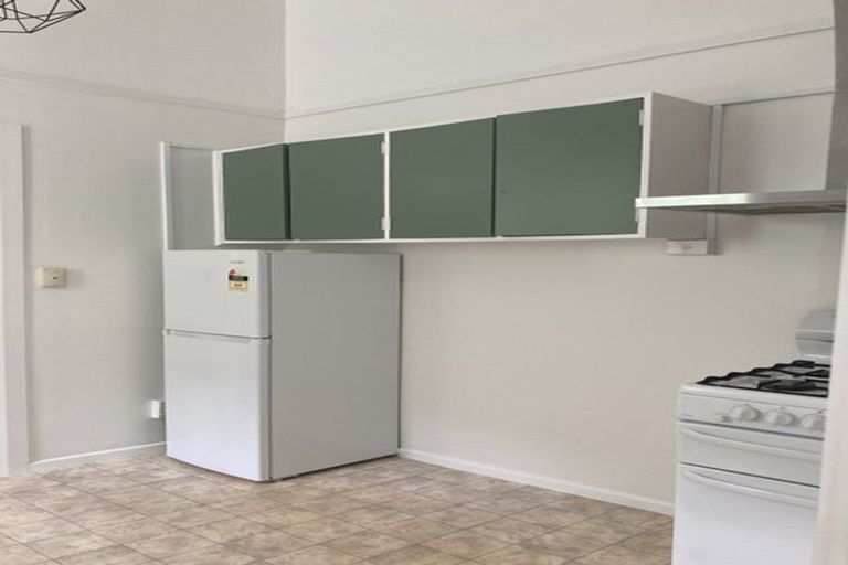 Photo of property in 280 Adelaide Road, Newtown, Wellington, 6021