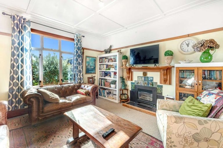 Photo of property in 56 Waihi Road, Hawera, 4610