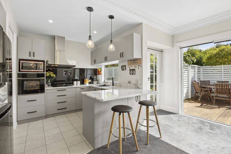Photo of property in 39 Lonsdale Street, Belleknowes, Dunedin, 9011