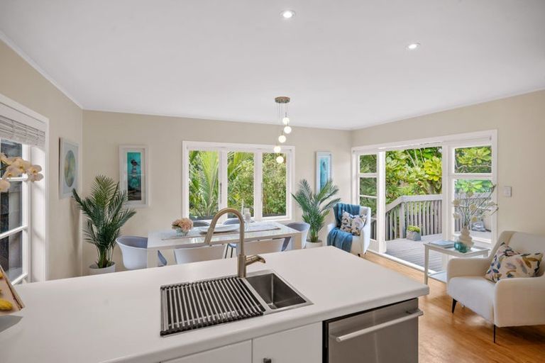 Photo of property in 20c Howe Street, Howick, Auckland, 2014