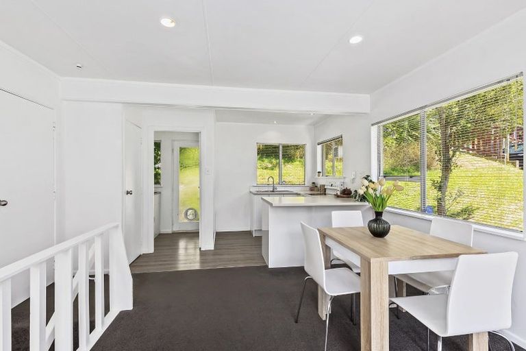 Photo of property in 1b Sandhurst Way, Crofton Downs, Wellington, 6035