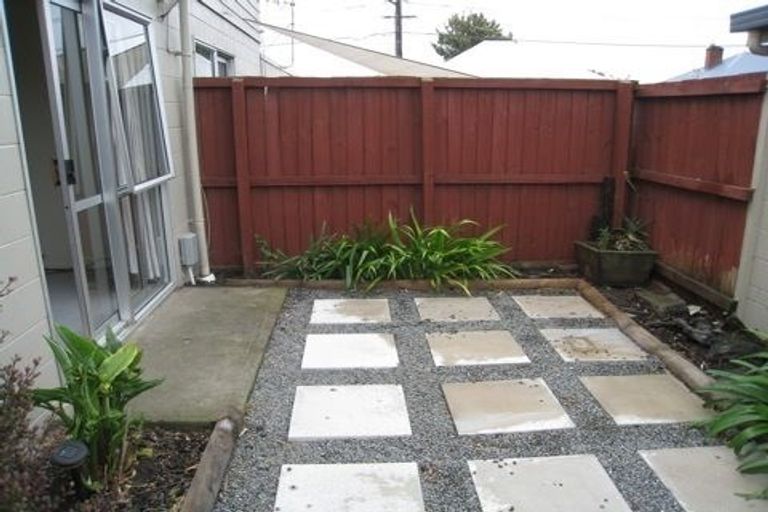 Photo of property in 2/4 Jordan Street, Sydenham, Christchurch, 8023