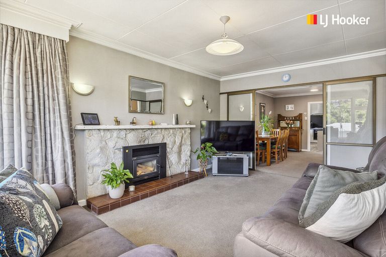 Photo of property in 387 Taieri Road, Halfway Bush, Dunedin, 9010