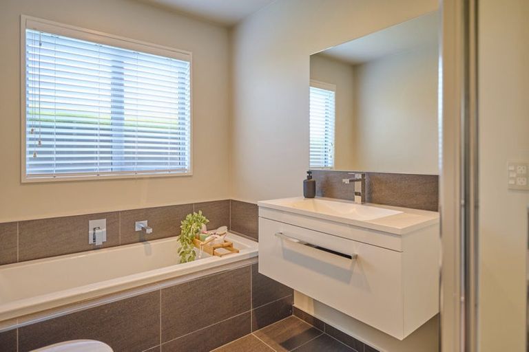Photo of property in 42 Greenaway Street, Halswell, Christchurch, 8025