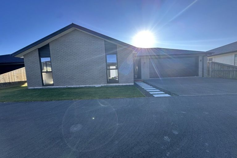 Photo of property in 12 Central Avenue, Prebbleton, 7604