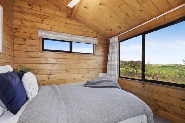 Photo of property in 42 Karioitahi Road, Waiuku, 2683