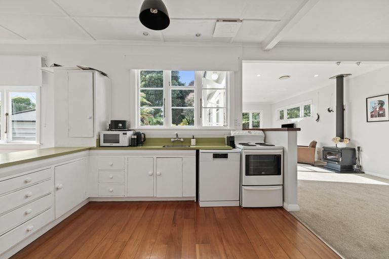 Photo of property in 27 Union Street, Hokowhitu, Palmerston North, 4410