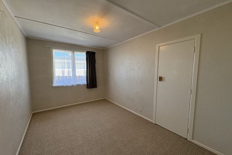 Photo of property in 27 Magdalen Crescent, Pirimai, Napier, 4112