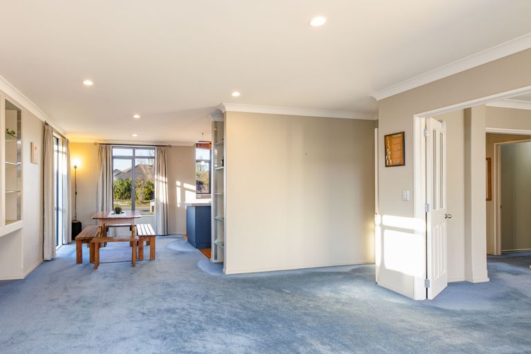 Photo of property in 16 Rembrandt Drive, Rolleston, 7614