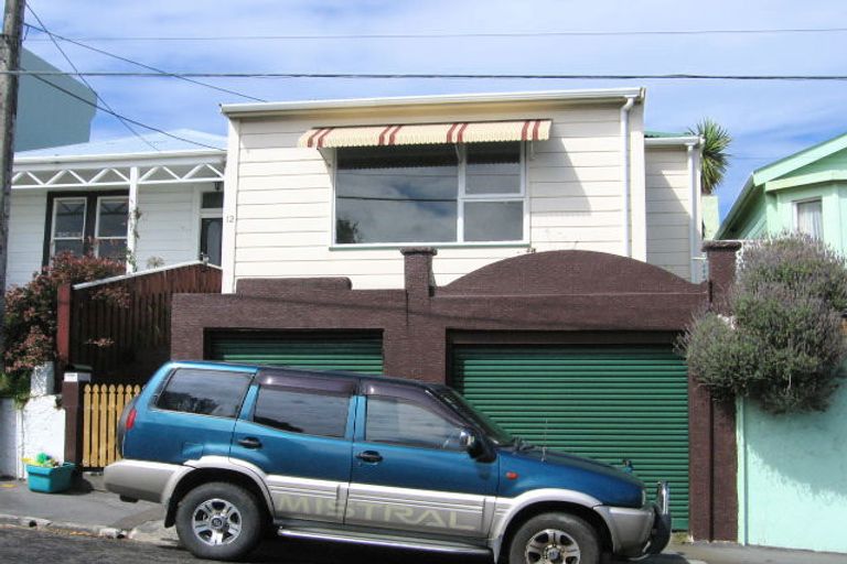 Photo of property in 12 Glendavar Street, Berhampore, Wellington, 6023