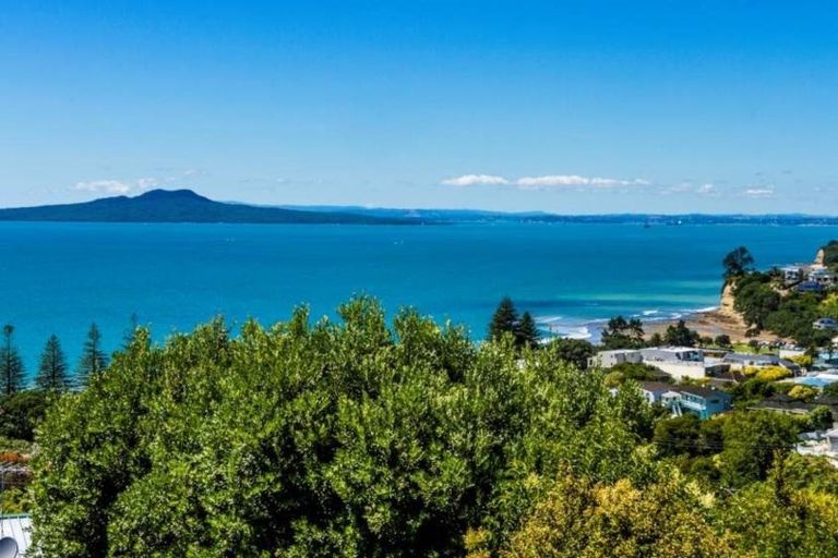 Photo of property in 34 Firth Road, Torbay, Auckland, 0630