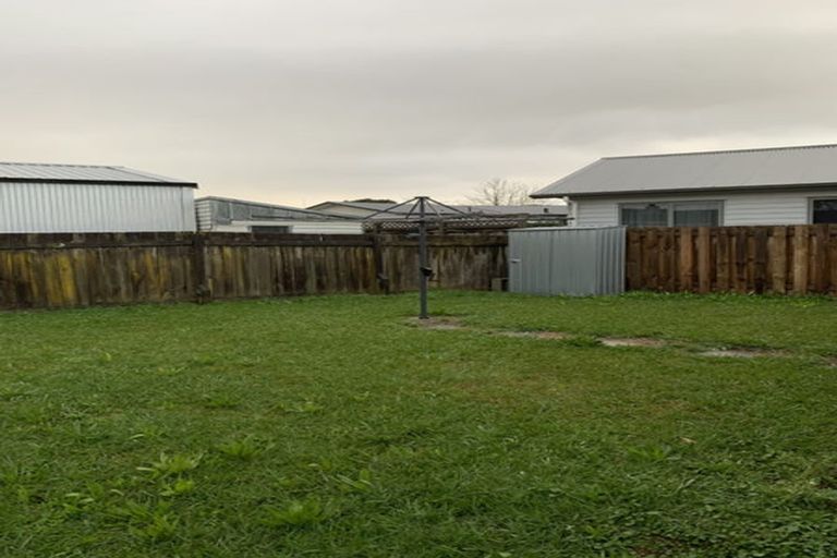 Photo of property in 15 Filmer Place, Melville, Hamilton, 3206