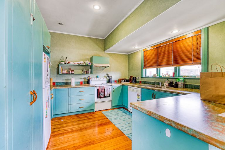 Photo of property in 102 Fraser Street, Te Awamutu, 3800