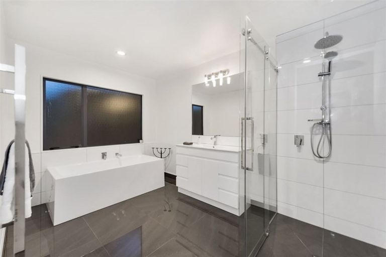 Photo of property in 19 Montrose Crescent, Huntington, Hamilton, 3210