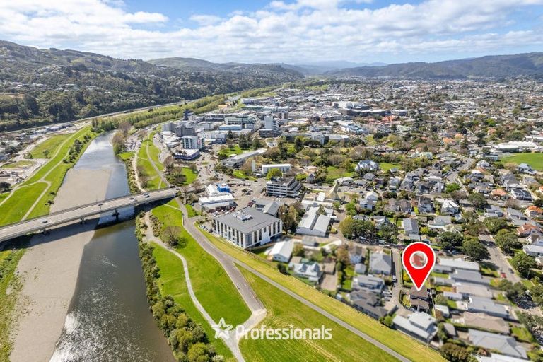 Photo of property in 8a Glen Iris Grove, Woburn, Lower Hutt, 5010