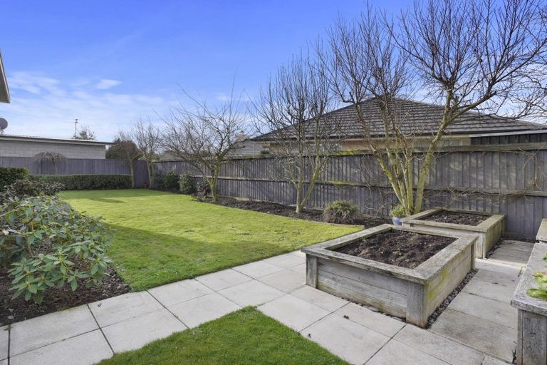 Photo of property in 50 Oakwood Drive, Rangiora, 7400