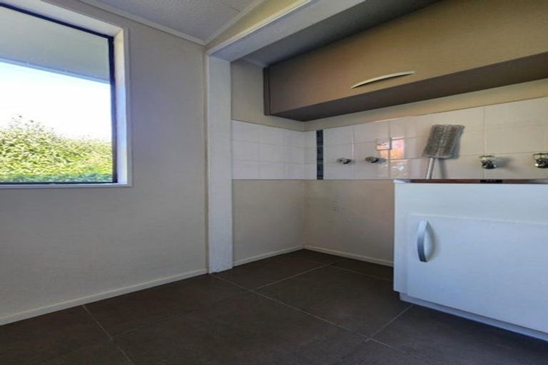 Photo of property in 118b Wairau Road, Oakura, 4314