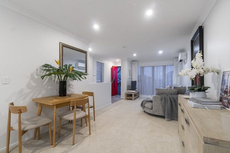 Photo of property in 1/97b Mokoia Road, Birkenhead, Auckland, 0626
