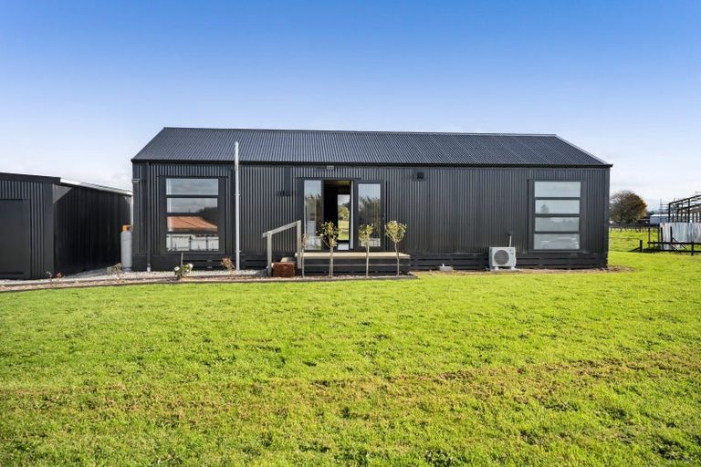 Photo of property in 13 Kelly Street, Midhirst, Stratford, 4394