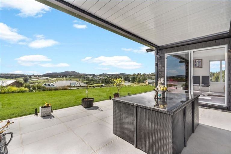 Photo of property in 130 Karanui Road, Te Kamo, Kamo, 0185