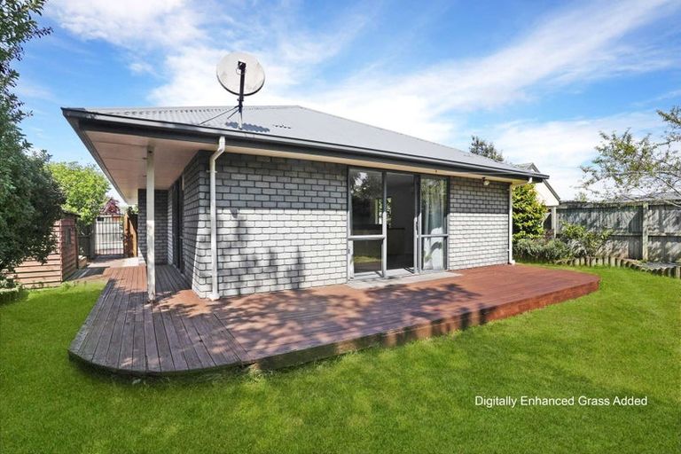 Photo of property in 5a Gilbert Close, Rolleston, 7614