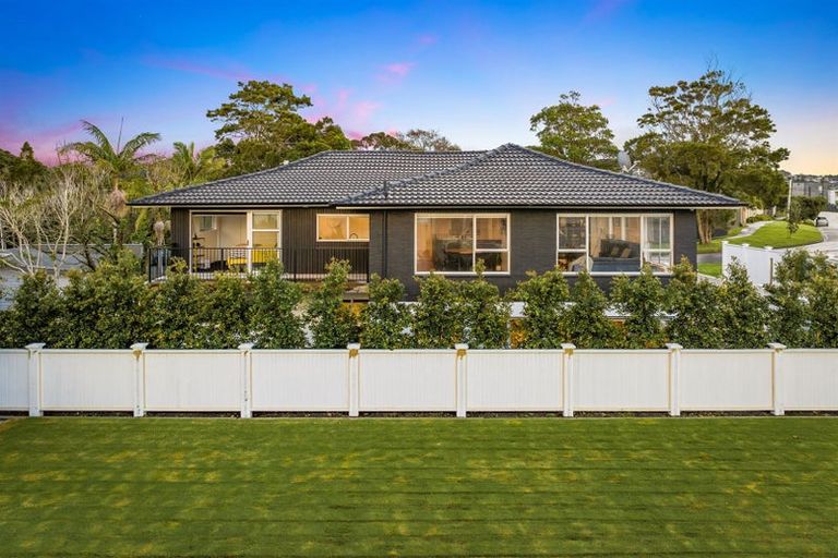 Photo of property in 45a View Road, Campbells Bay, Auckland, 0630