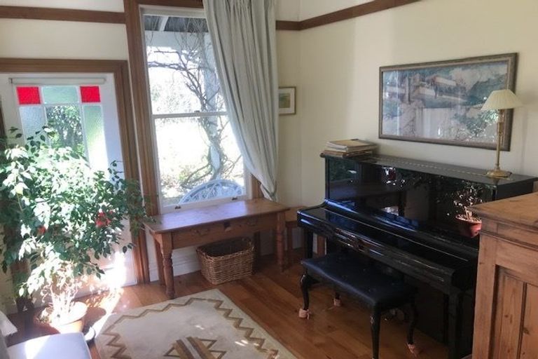 Photo of property in 97 Kuratawhiti Street, Greytown, 5794