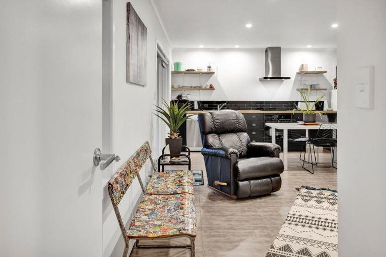 Photo of property in 5 Dorset Street, Opunake, 4616