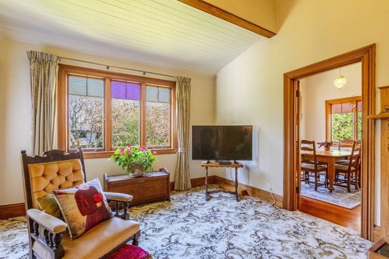 Photo of property in 5 Sydney Street, Takapau, 4203