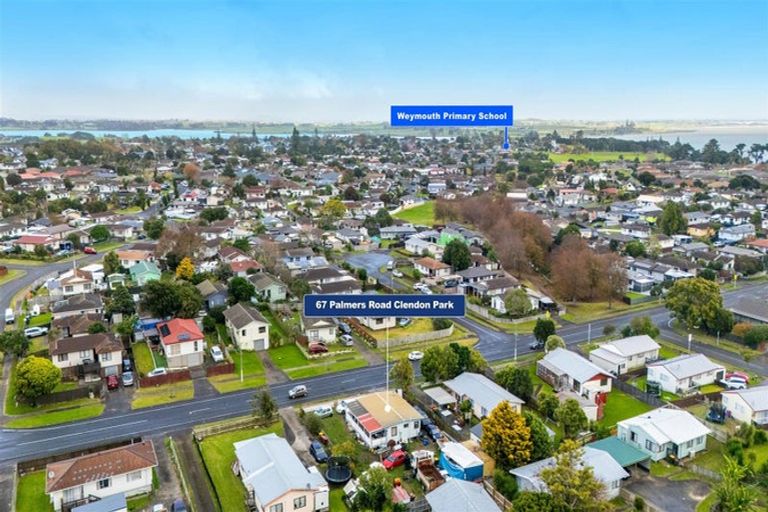 Photo of property in 67 Palmers Road, Clendon Park, Auckland, 2103