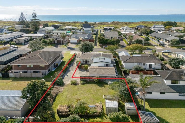 Photo of property in 122b Dickson Road, Papamoa Beach, Papamoa, 3118