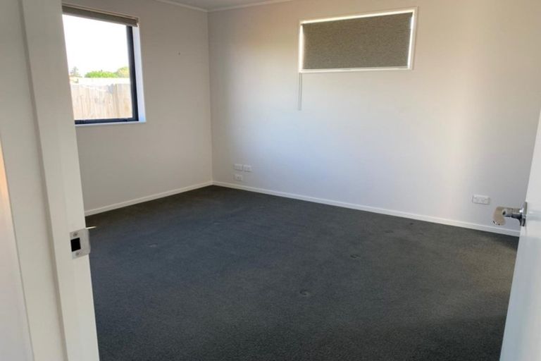 Photo of property in 16a Buller Crescent, Manurewa, Auckland, 2102