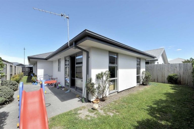 Photo of property in 8 Nacelle Road, Wigram, Christchurch, 8042