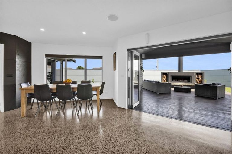 Photo of property in 1 Ta Paora Drive, Bell Block, New Plymouth, 4312