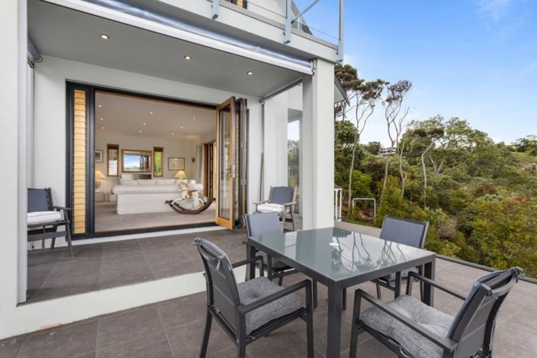 Photo of property in 15 Rahui Road, Greenhithe, Auckland, 0632