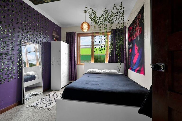 Photo of property in 33 Standish Street, Inglewood, 4330