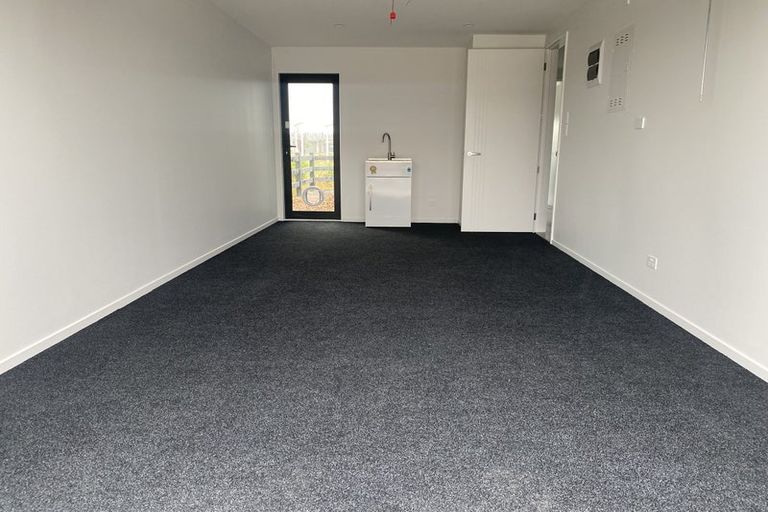 Photo of property in 12 Nepia Lane, Rolleston, 7615