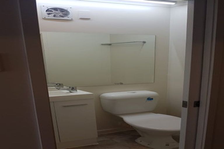 Photo of property in 25 Okareka Place, Pakuranga Heights, Auckland, 2010