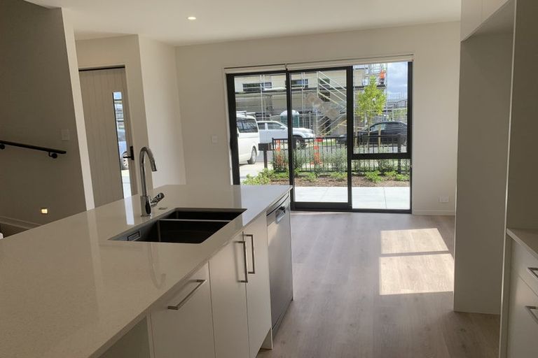 Photo of property in 13 Katikati Drive, Manurewa, Auckland, 2102