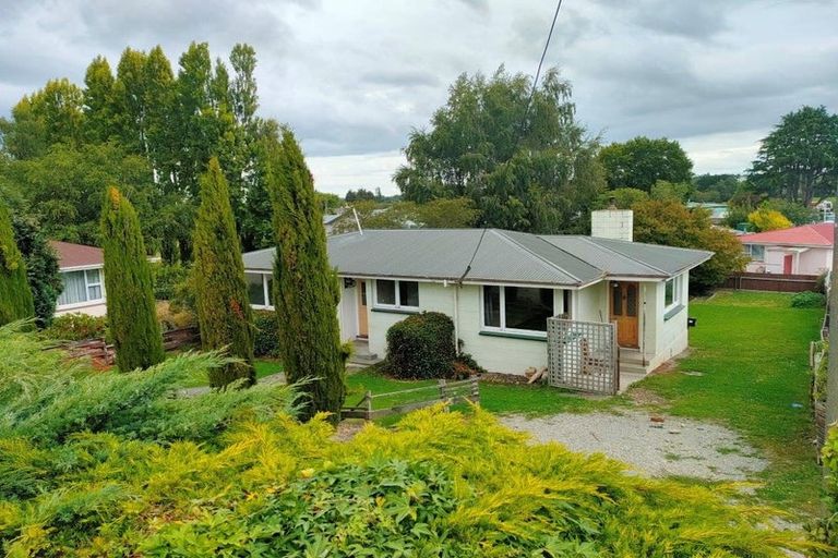 Photo of property in 109 Main Road, Wainuiomata, Lower Hutt, 5014