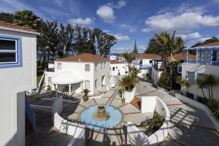 Photo of property in Oceanside Apartments, 10/453 Hibiscus Coast Highway, Orewa, 0931