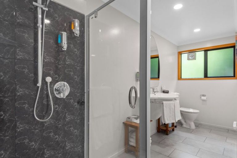 Photo of property in 10 Bayview Road, Paihia, 0200