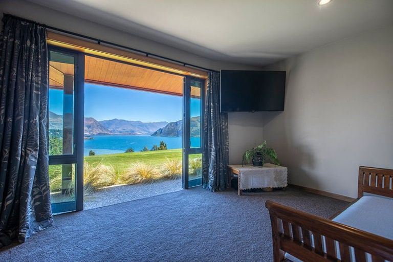 Photo of property in 354 Dublin Bay Road, Albert Town, Wanaka, 9382