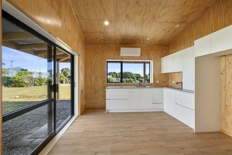 Photo of property in 387 Smart Road, Hillsborough, New Plymouth, 4372