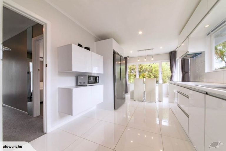Photo of property in 39 Brandon Road, Glen Eden, Auckland, 0602