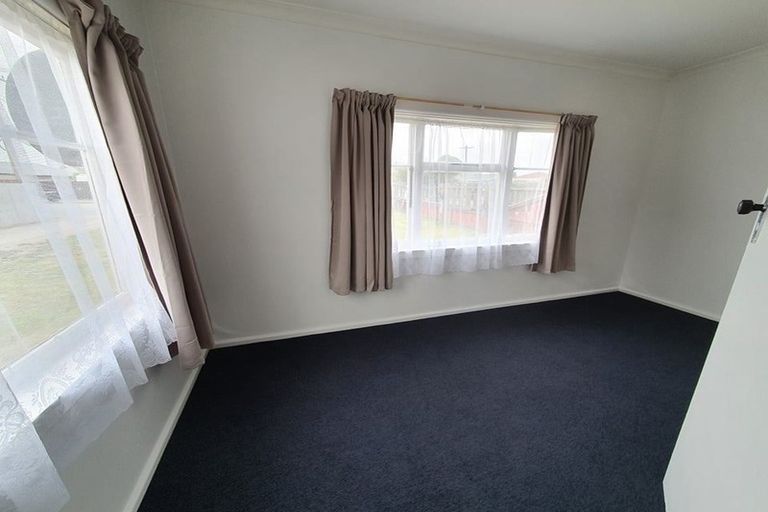 Photo of property in 54 Neill Street, Hornby, Christchurch, 8042