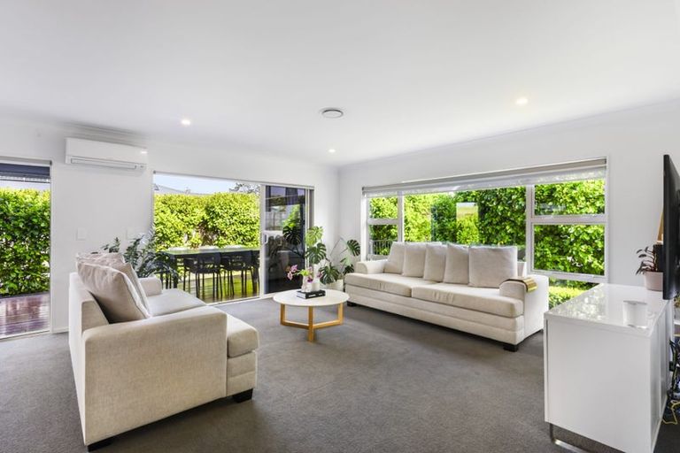 Photo of property in 2 Lancewood Lane, Kaukapakapa, Helensville, 0875